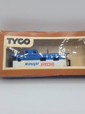 Tyco HO Scale Train Midnight Special # 327-19 Caboose W/ Box